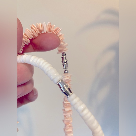 Vintage Puka Shell Necklaces - Picture 2 of 6